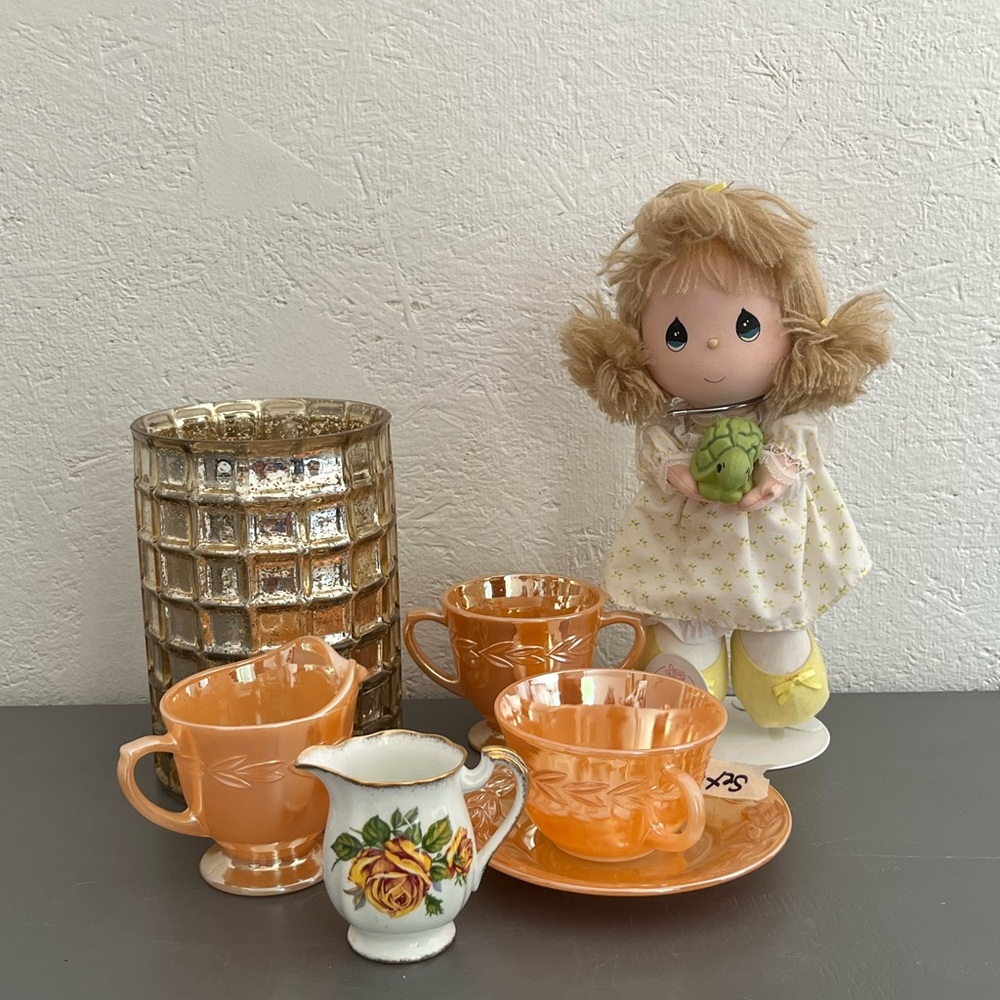 Lot of 7 Precious Moment Doll Tea Cup Assorted Set Floral Creamer & Glass Vase